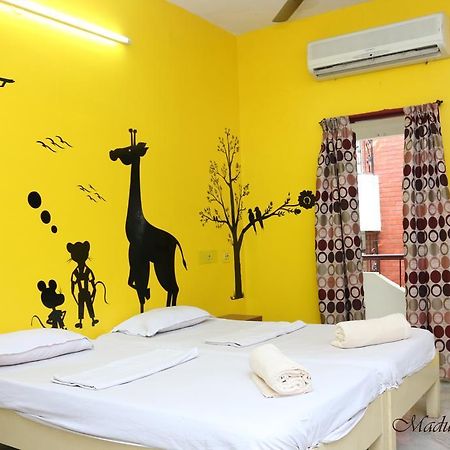 Elements Hostel Chennai Bilik gambar