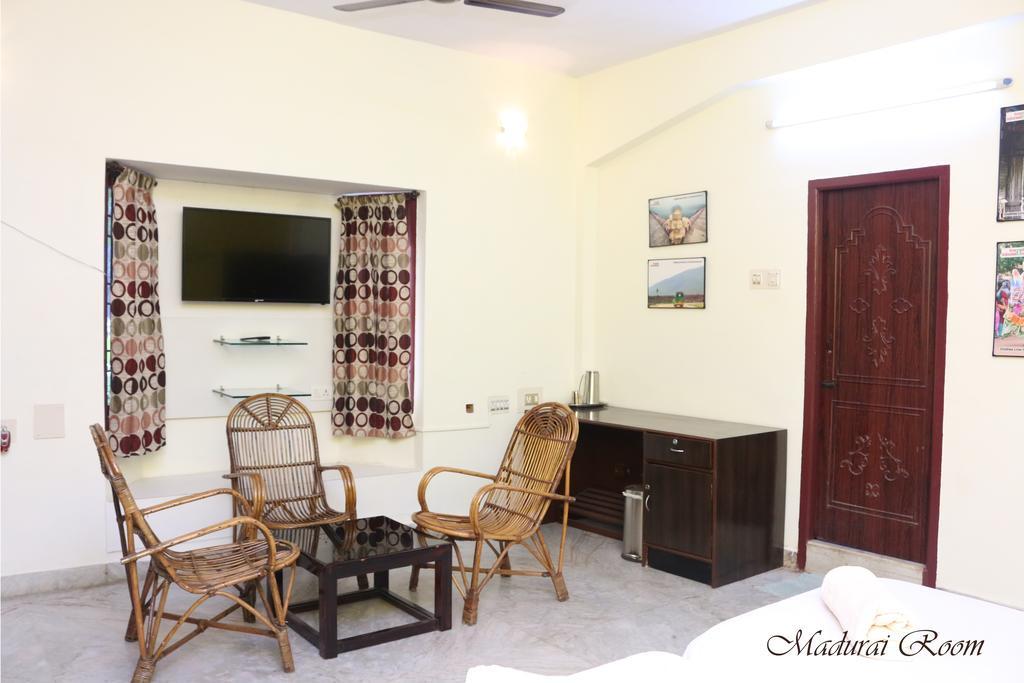 Elements Hostel Chennai Bilik gambar